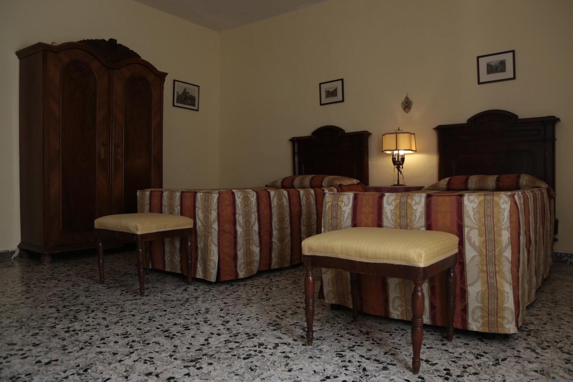 Borgo Villa Certano - Case Vacanza In Toscana Siena Exterior foto